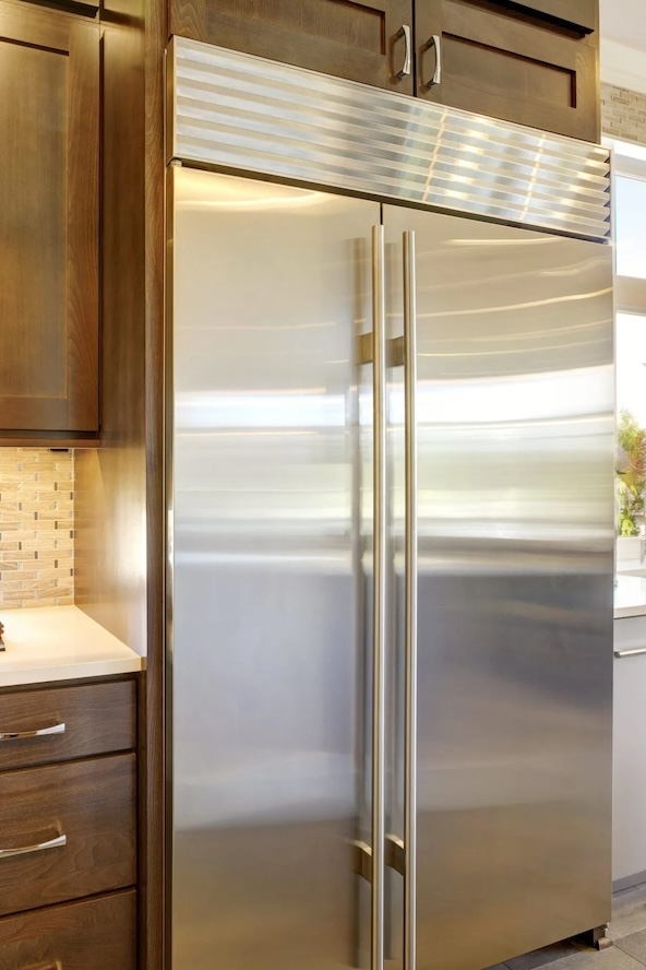 Professional refrigerator repair service